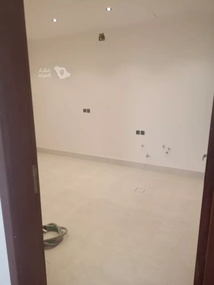 فيلا للبيع في شارع إبراهيم الهروي, حي المرجان, مدينة الرياض, منطقة الرياض 8