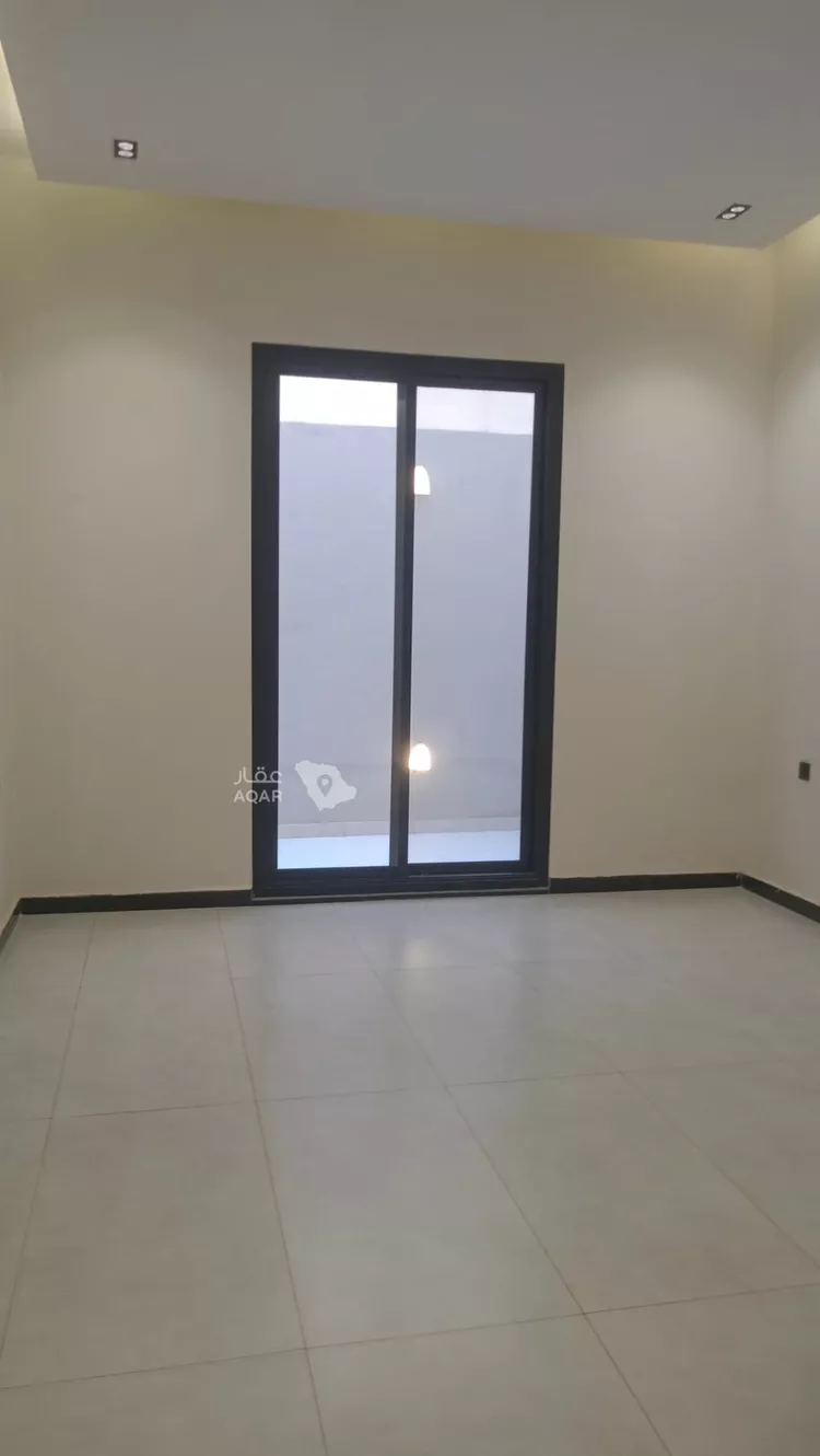Villa for Rent in Riyadh Al Janadriyah 12
