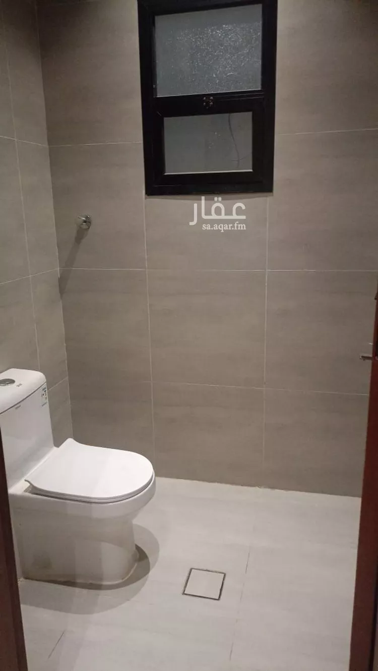 فيلا للبيع في شارع أحمد بن أبي عزرة, حي المرجان, مدينة الرياض, منطقة الرياض 18