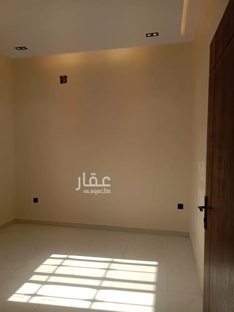 فيلا للبيع في شارع الضياء, حي الجنادرية, مدينة الرياض, منطقة الرياض 13