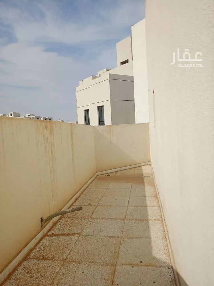فيلا للبيع في شارع الضياء, حي الجنادرية, مدينة الرياض, منطقة الرياض 7