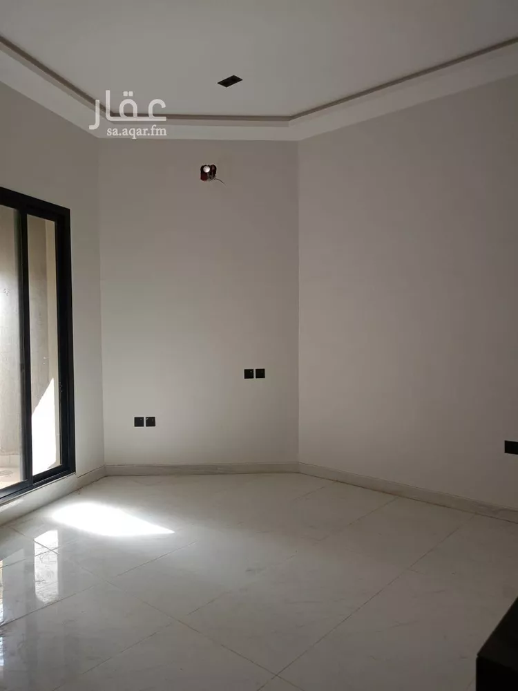 فيلا للبيع في شارع الضياء, حي الجنادرية, مدينة الرياض, منطقة الرياض 11