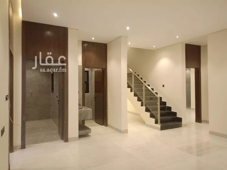 فيلا للبيع في شارع خريص, حي الجنادرية, مدينة الرياض, منطقة الرياض 1 صورة