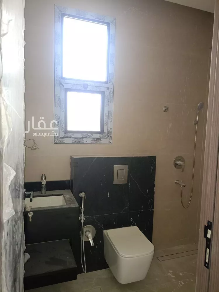 عمارة للإيجار في شارع إبراهيم بن البرهان, حي البيان, مدينة الرياض, منطقة الرياض 8