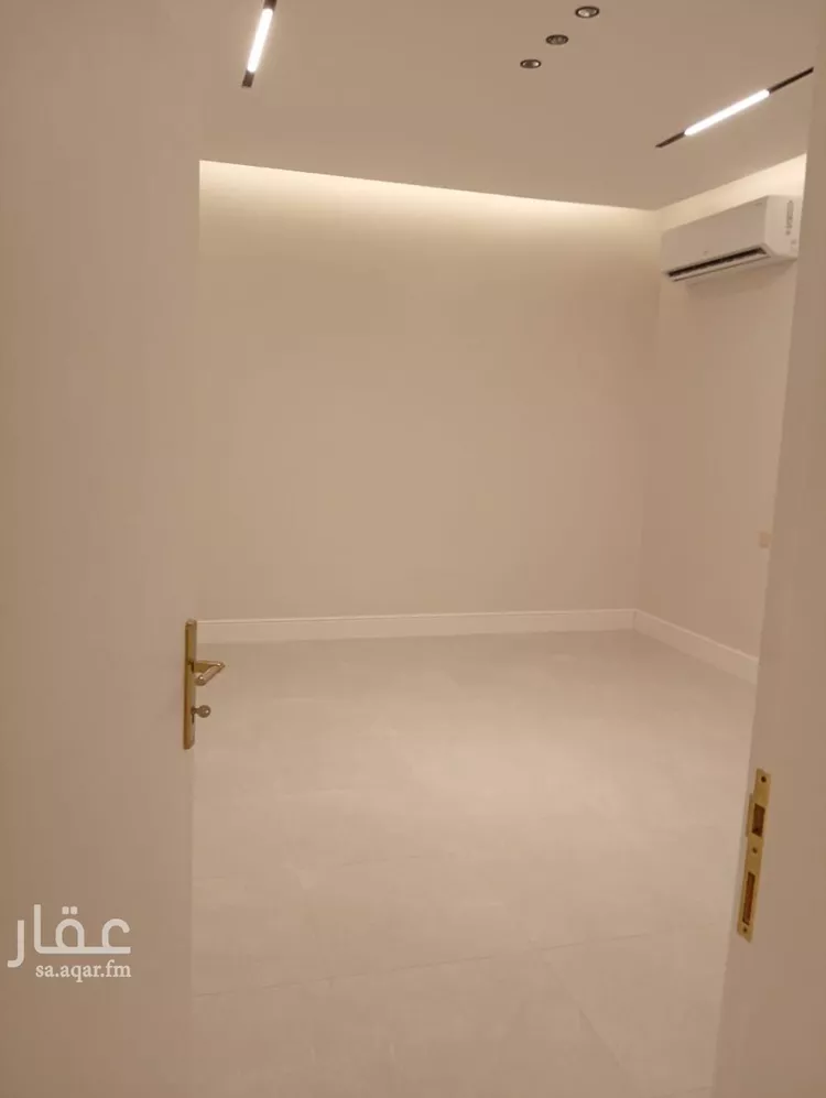 شقة للإيجار في شارع قس بن ساعدة, حي الملك فيصل, مدينة الرياض, منطقة الرياض صورة 5