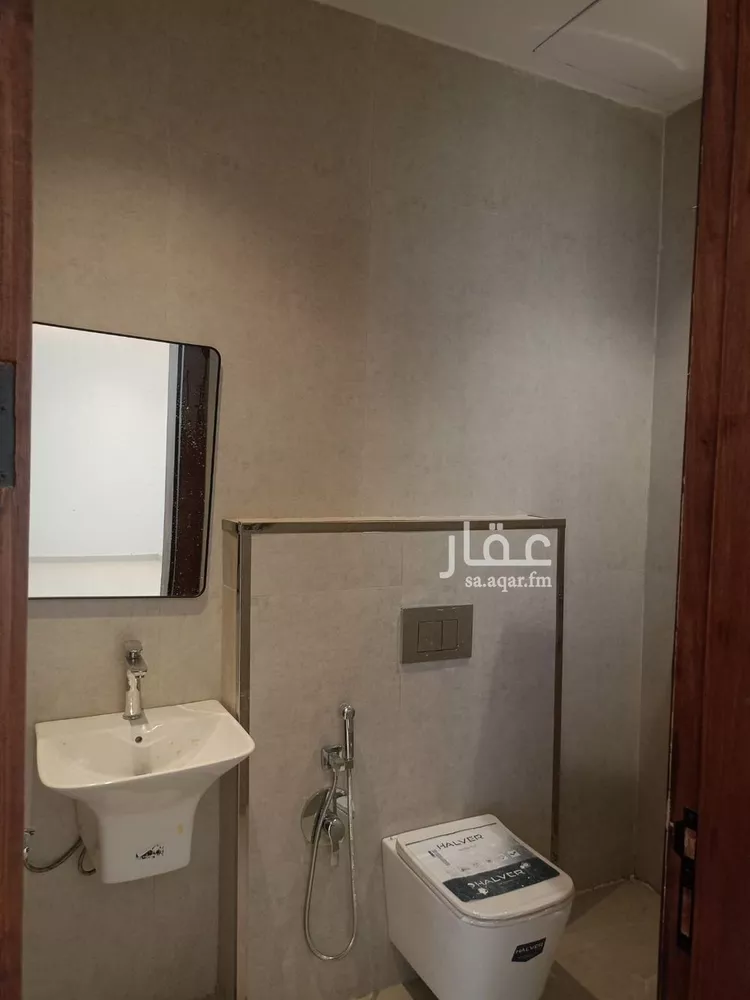 Villa for Sale in Riyadh Al Janadriyah 26