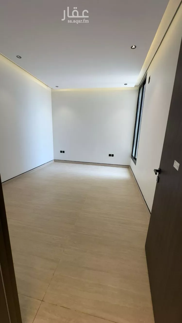 Floor for Sale in Riyadh Ash Sharq 6