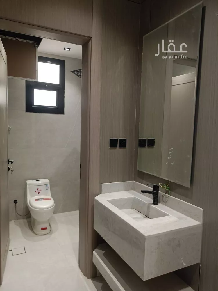 دور للبيع في شارع رشيد الدين الصورى, حي الجنادرية, مدينة الرياض, منطقة الرياض 14