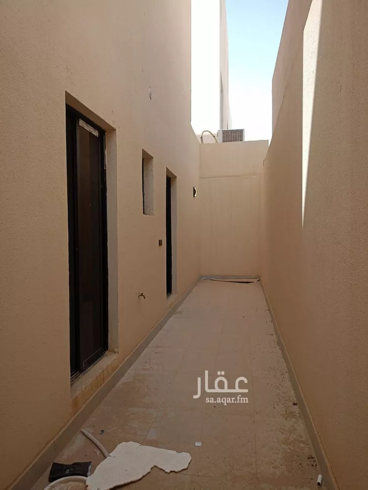 دور للبيع في شارع رشيد الدين الصورى, حي الجنادرية, مدينة الرياض, منطقة الرياض 10
