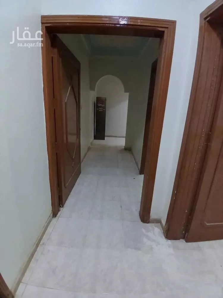 شقة للإيجار في شارع قس بن ساعدة, حي الملك فيصل, مدينة الرياض, منطقة الرياض صورة 3