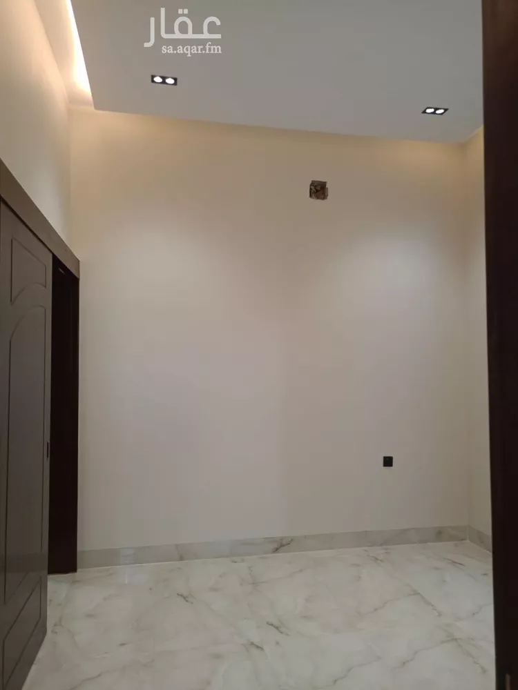 فيلا للبيع في شارع السائب المكي, حي البيان, مدينة الرياض, منطقة الرياض 25