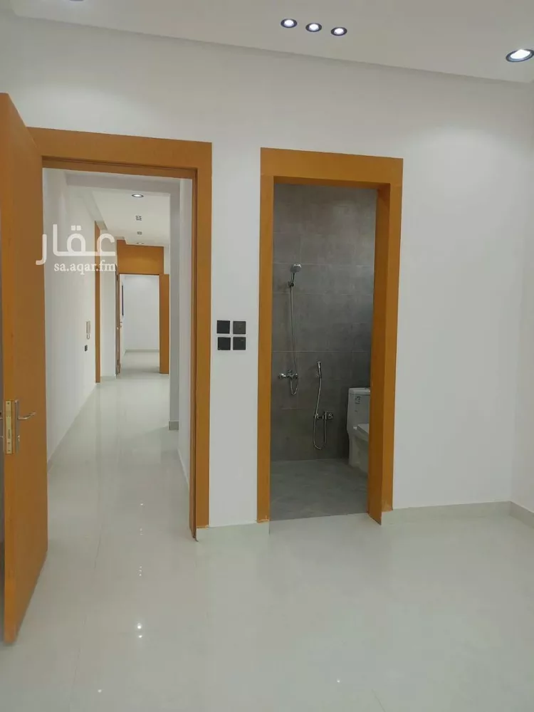 شقة للبيع في شارع الضياء, حي الجنادرية, مدينة الرياض, منطقة الرياض 6