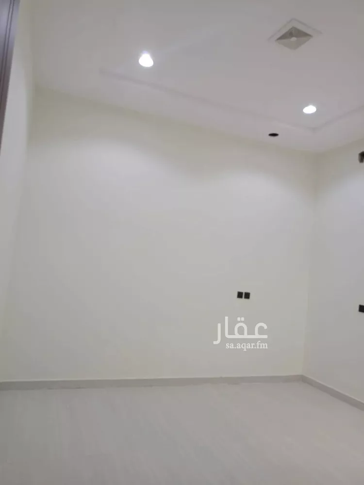 فيلا للبيع في شارع أبها, حي الجنادرية, مدينة الرياض, منطقة الرياض 12