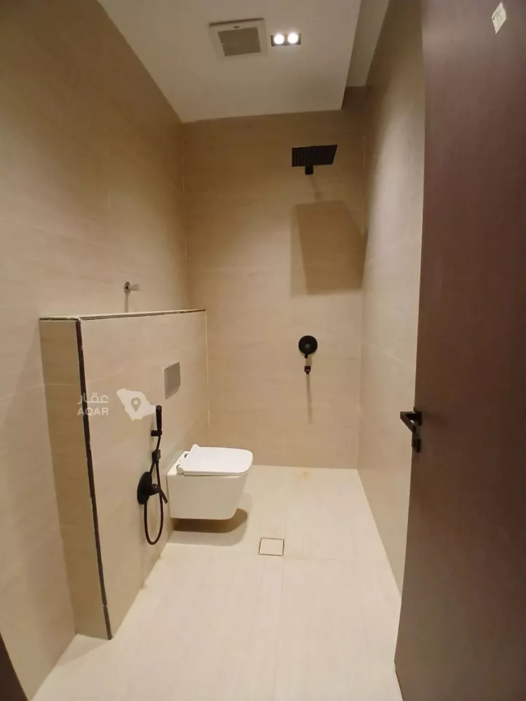 Floor for Sale in Riyadh An Nahdah 6