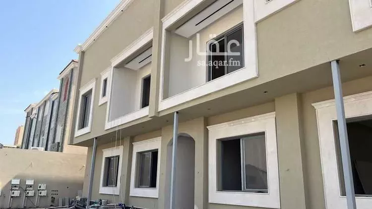 شقة للبيع في شارع الانوار, حي البحيرة, مدينة الخبر, المنطقة الشرقية