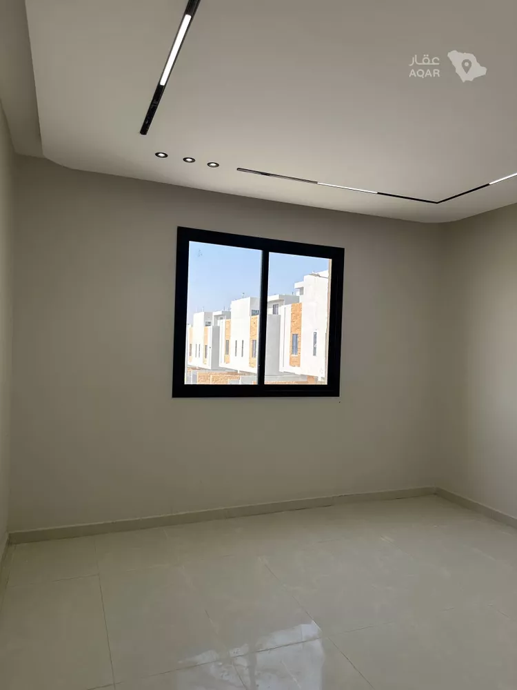 دور للبيع في شارع الطنيب, حي طيبة, مدينة الرياض, منطقة الرياض 4
