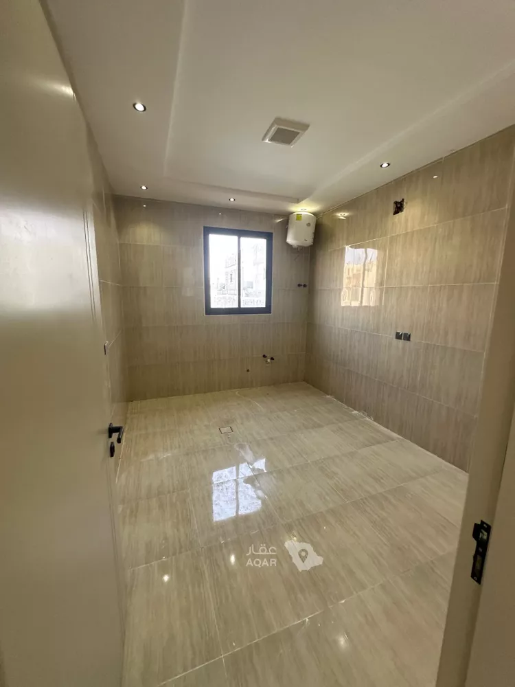 دور للبيع في شارع الطنيب, حي طيبة, مدينة الرياض, منطقة الرياض 6