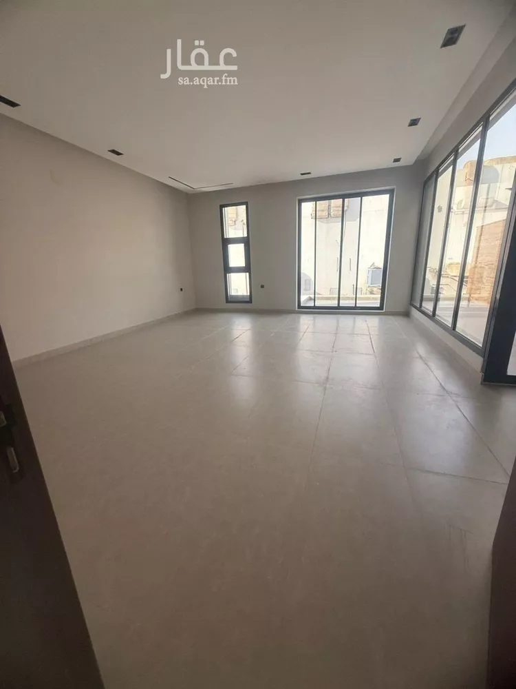 فيلا للبيع في شارع النجاح, حي اليرموك, مدينة الرياض, منطقة الرياض صورة 3