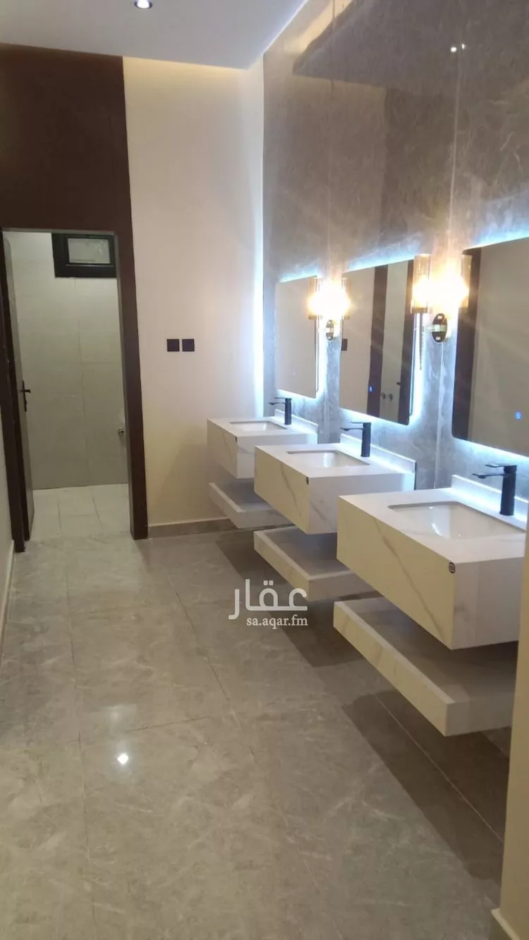 فيلا للبيع في شارع عقرباء 206, حي عقرباء, مدينة الجبيلة, منطقة الرياض صورة 4