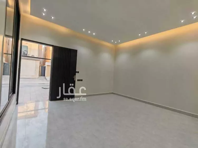 فيلا للبيع في شارع إبراهيم بن حسين, حي الرمال, مدينة الرياض, منطقة الرياض صورة 2