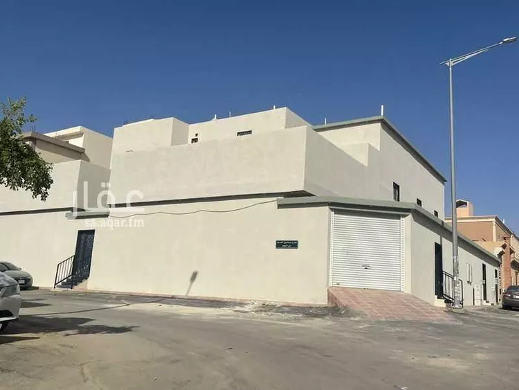 فيلا للبيع في شارع الخادم, حي النظيم, مدينة الرياض, منطقة الرياض
