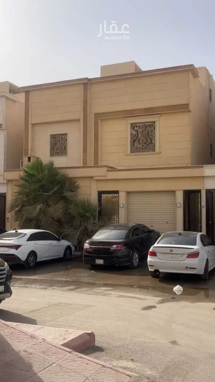 فيلا للبيع في شارع تاج الدين الفكهاني, حي الرمال, مدينة الرياض, منطقة الرياض صورة 2