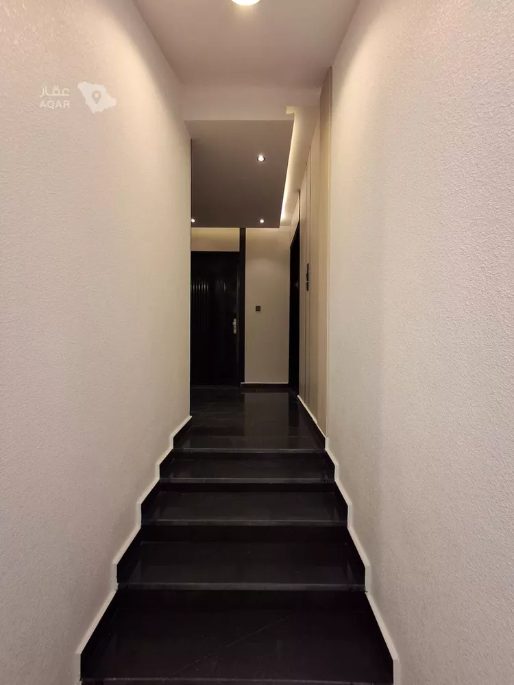 Apartment for Sale in Khamis Mushait Ar Rabie 25