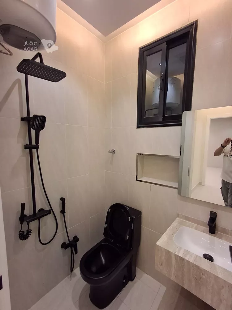 Apartment for Sale in Khamis Mushait Ar Rabie 15