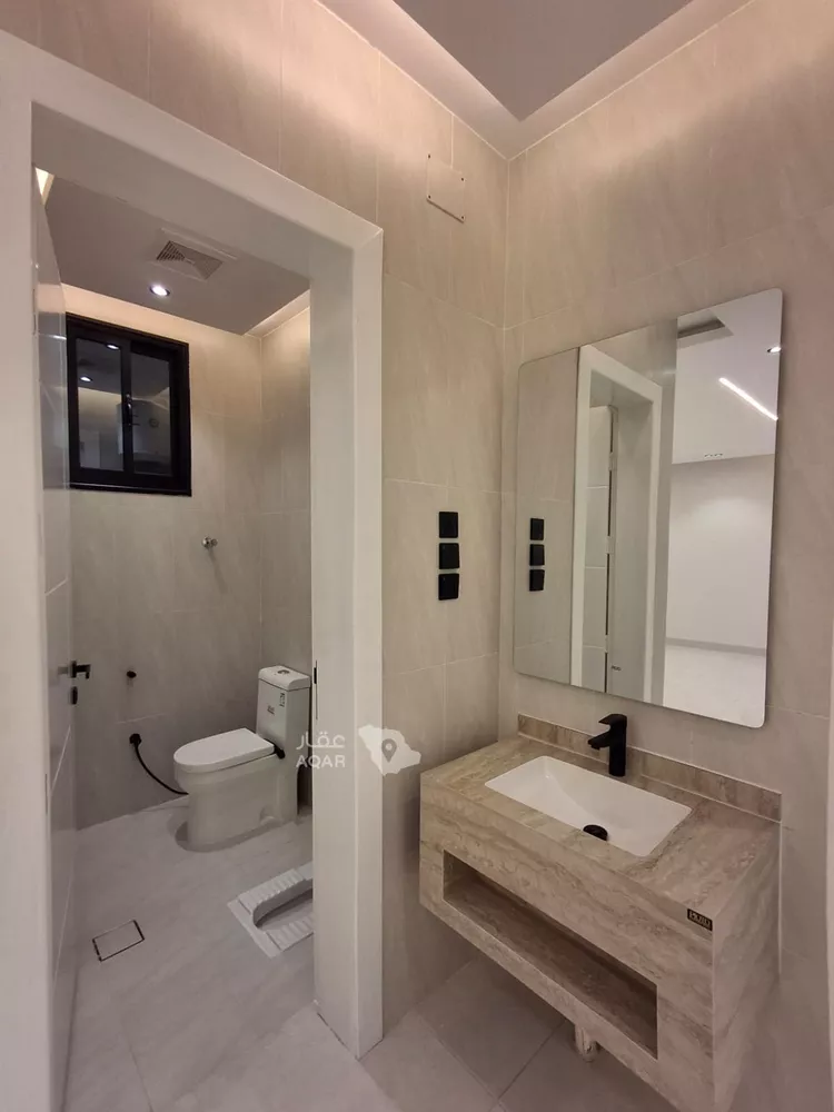 Apartment for Sale in Khamis Mushait Ar Rabie 9