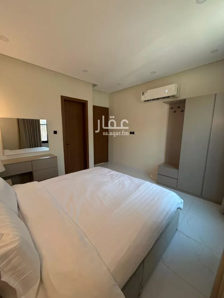 شقة للإيجار في شارع صفوى, حي الخبر الجنوبية, مدينة الخبر, المنطقة الشرقية 9