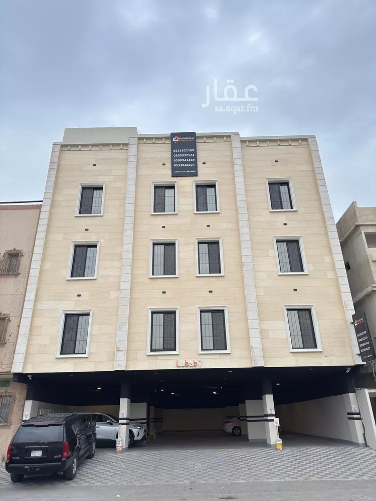 شقة للإيجار في شارع عنيزة, حي الثقبة, مدينة الخبر, المنطقة الشرقية