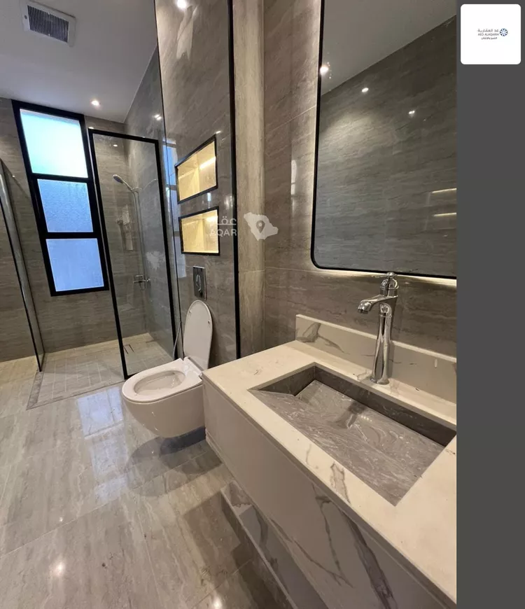Villa for Sale in Riyadh Al Arid 11