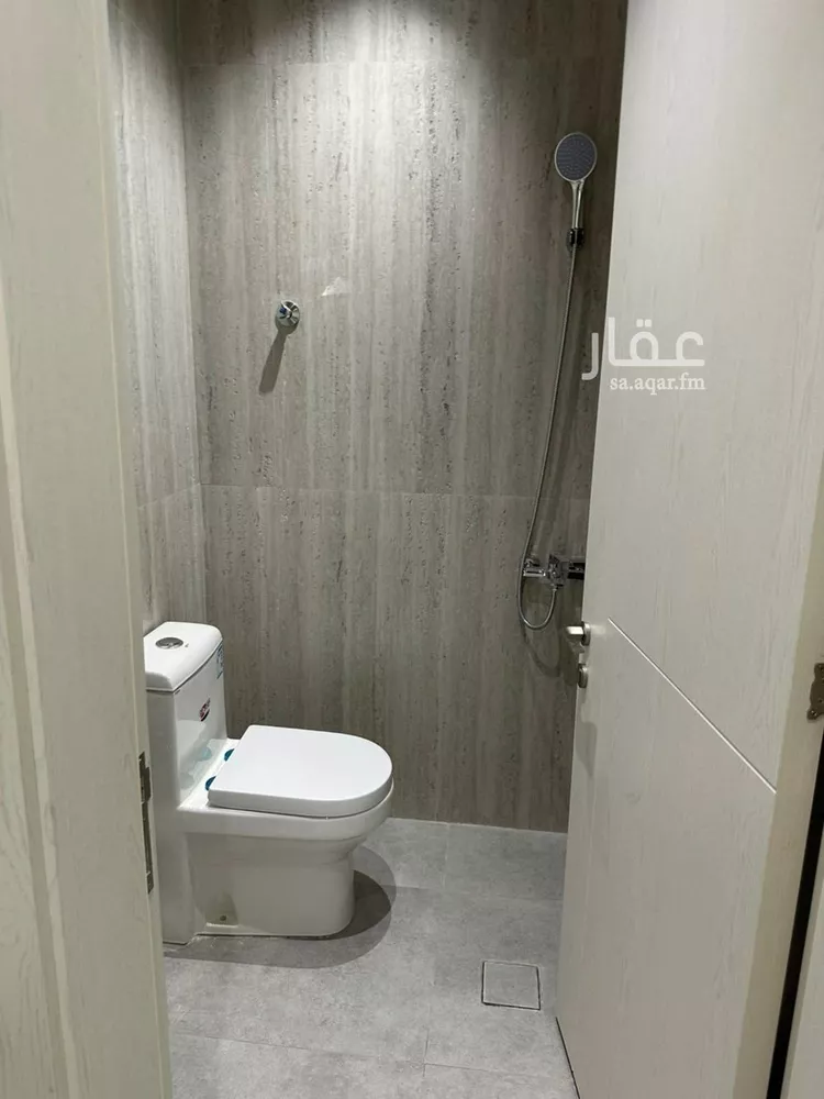 شقة للإيجار في شارع الشيخ عبدالله بن جبرين, حي القيروان, مدينة الرياض, منطقة الرياض صورة 2