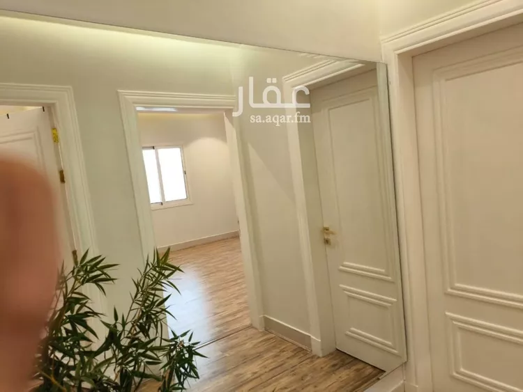 شقة للإيجار في شارع الشيخ عبدالله بن جبرين, حي القيروان, مدينة الرياض, منطقة الرياض صورة 4