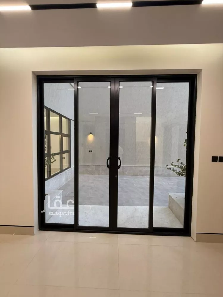 فيلا للبيع في شارع عفيف الدين الثقفي, حي المهدية, مدينة الرياض, منطقة الرياض صورة 4