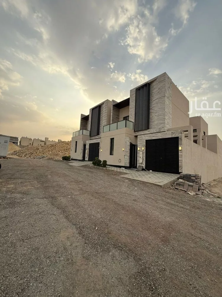 فيلا للبيع في شارع أحمد الكازروني, حي المهدية, مدينة الرياض, منطقة الرياض صورة 3