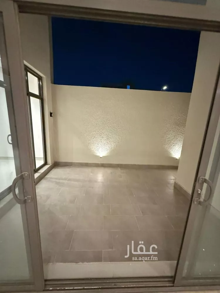 فيلا للبيع في شارع عمر بن عبدالقادر مفتي, حي المهدية, مدينة الرياض, منطقة الرياض صورة 4