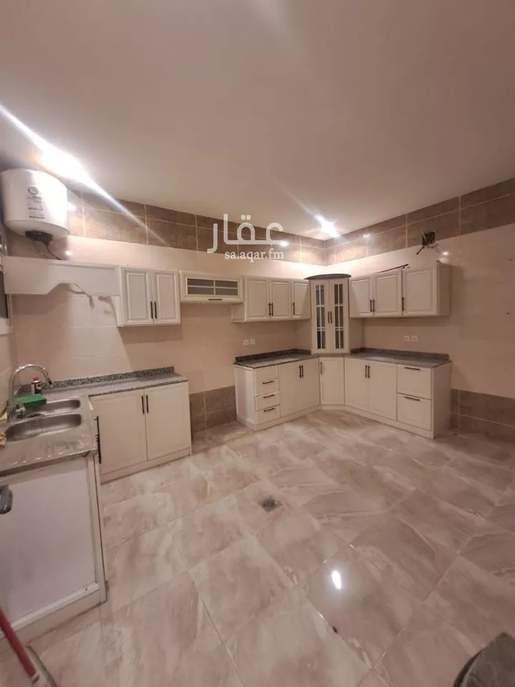 شقة للإيجار في شارع احمد بن محمد الحاوي, حي العارض, مدينة الرياض, منطقة الرياض