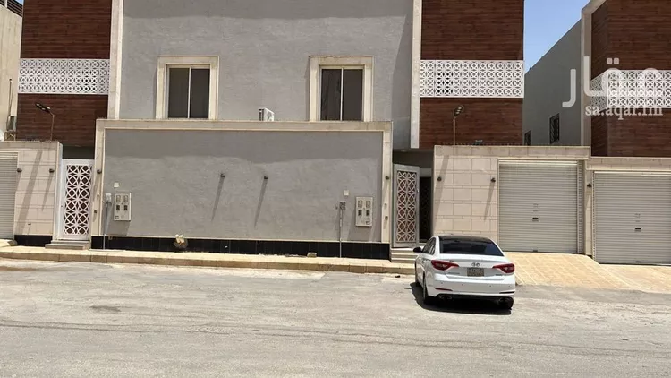 فيلا للبيع في شارع رقم 349, حي ظهرة لبن, مدينة الرياض, منطقة الرياض صورة 3