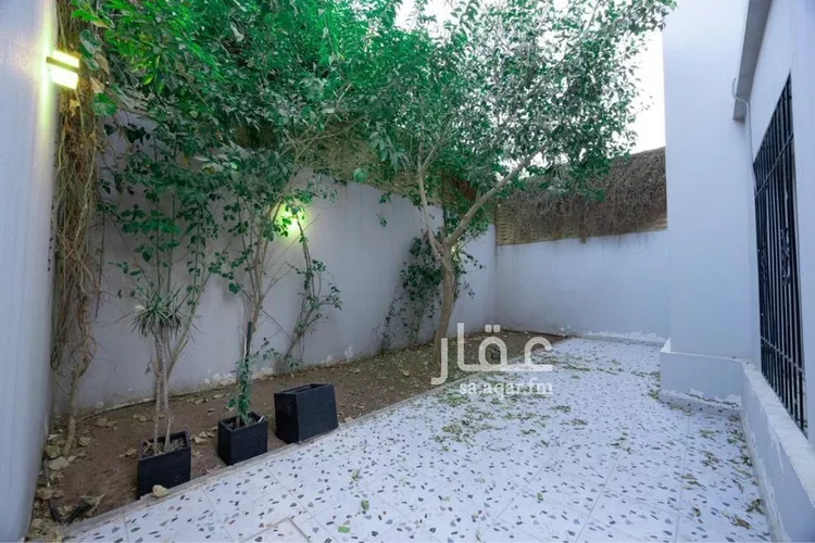 فيلا للبيع في شارع مناظر, حي النرجس, مدينة الرياض, منطقة الرياض صورة 2