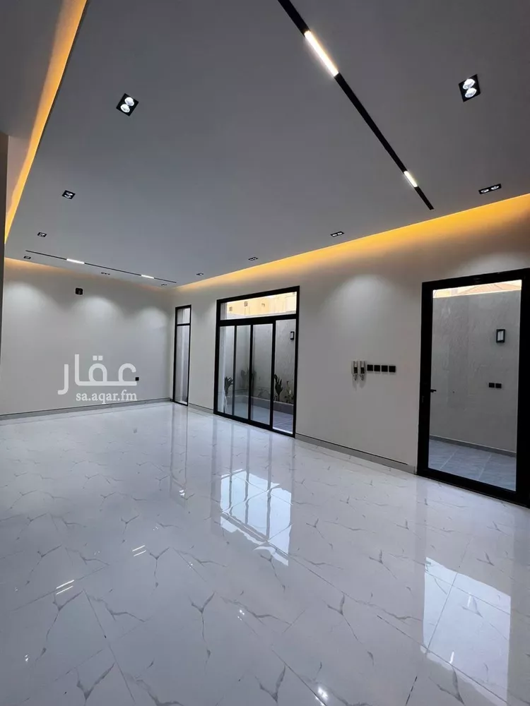 فيلا للبيع في شارع أبي طالب الكرخي, حي الخليج, مدينة الرياض, منطقة الرياض صورة 5