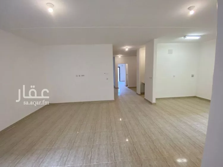 فيلا للإيجار في شارع أبي القاسم البوري, حي مطار الملك خالد الدولي, مدينة الرياض, منطقة الرياض صورة 2