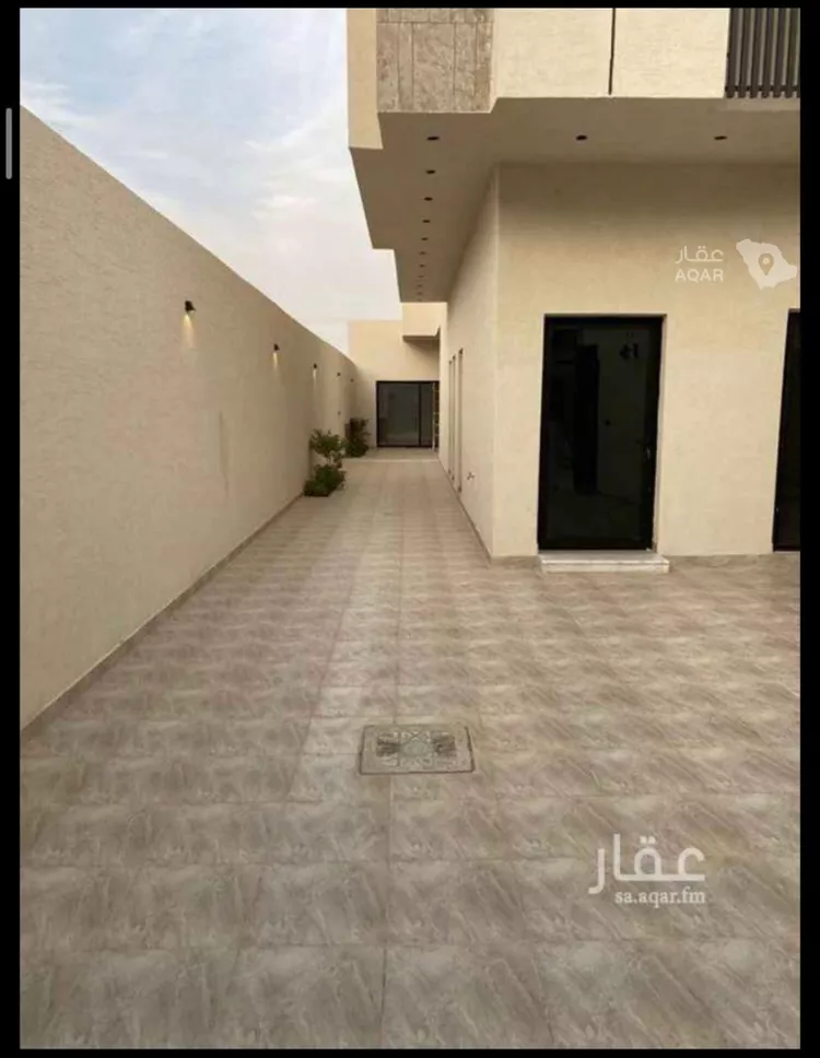 فيلا للإيجار في شارع أحمد بن محمد الذهبي, حي عكاظ, مدينة الرياض, منطقة الرياض 10