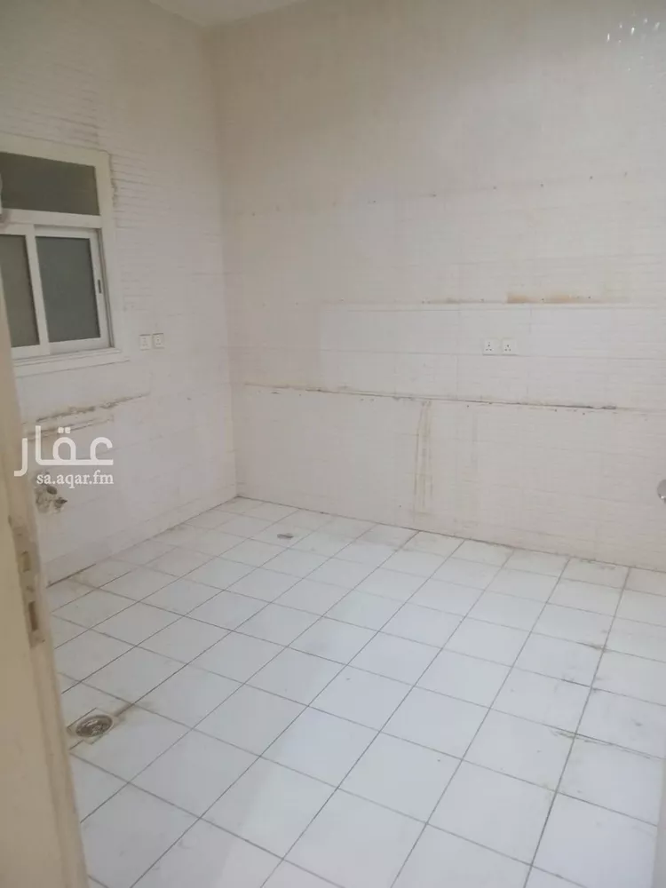 شقة للإيجار في شارع ابن حجر, حي الدار البيضاء, مدينة الرياض, منطقة الرياض صورة 2