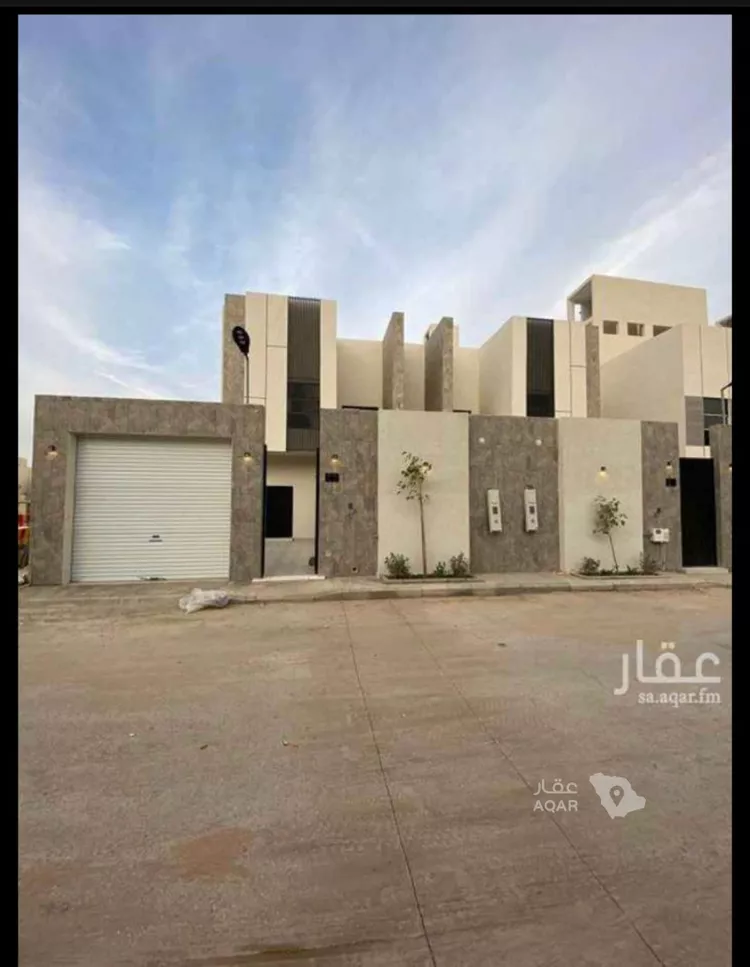 فيلا للإيجار في شارع أحمد بن محمد الذهبي, حي عكاظ, مدينة الرياض, منطقة الرياض