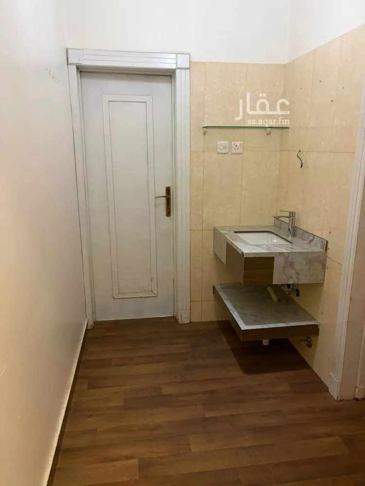 شقة للإيجار في شارع الشيسي, حي اليرموك, مدينة الرياض, منطقة الرياض صورة 2