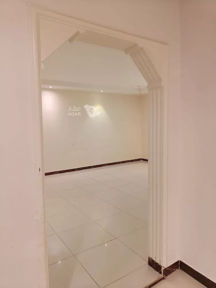 شقة للإيجار في شارع رقم 345, حي ظهرة لبن, مدينة الرياض, منطقة الرياض 9