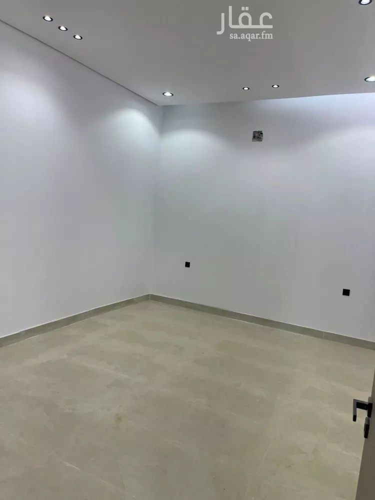 فيلا للإيجار في شارع فني , حي الرمال, مدينة الرياض, منطقة الرياض صورة 4