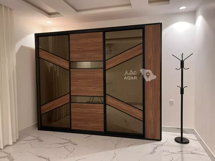 شقة للإيجار في شارع خليفة العتيبي, حي القيروان, مدينة الرياض, منطقة الرياض 14