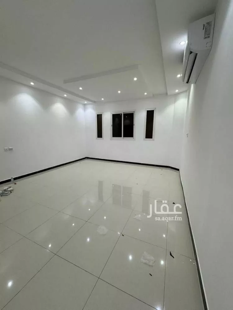 فيلا للبيع في شارع ابن يحيى الأسدي, حي المونسية, مدينة الرياض, منطقة الرياض